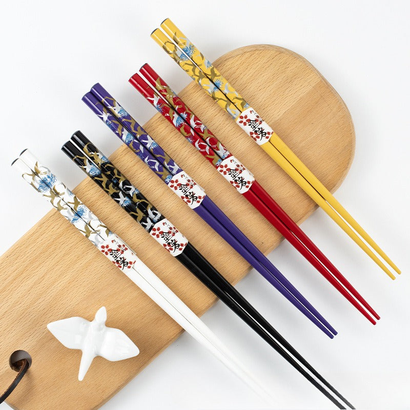 Ensemble de porte-baguettes en forme de lapin en jade à fleurs dorées de style japonais, coffret cadeau pour baguettes haut de gamme pour la fête de la mi-automne, serpillière à baguettes en céramique, sens haut de gamme pour la maison
