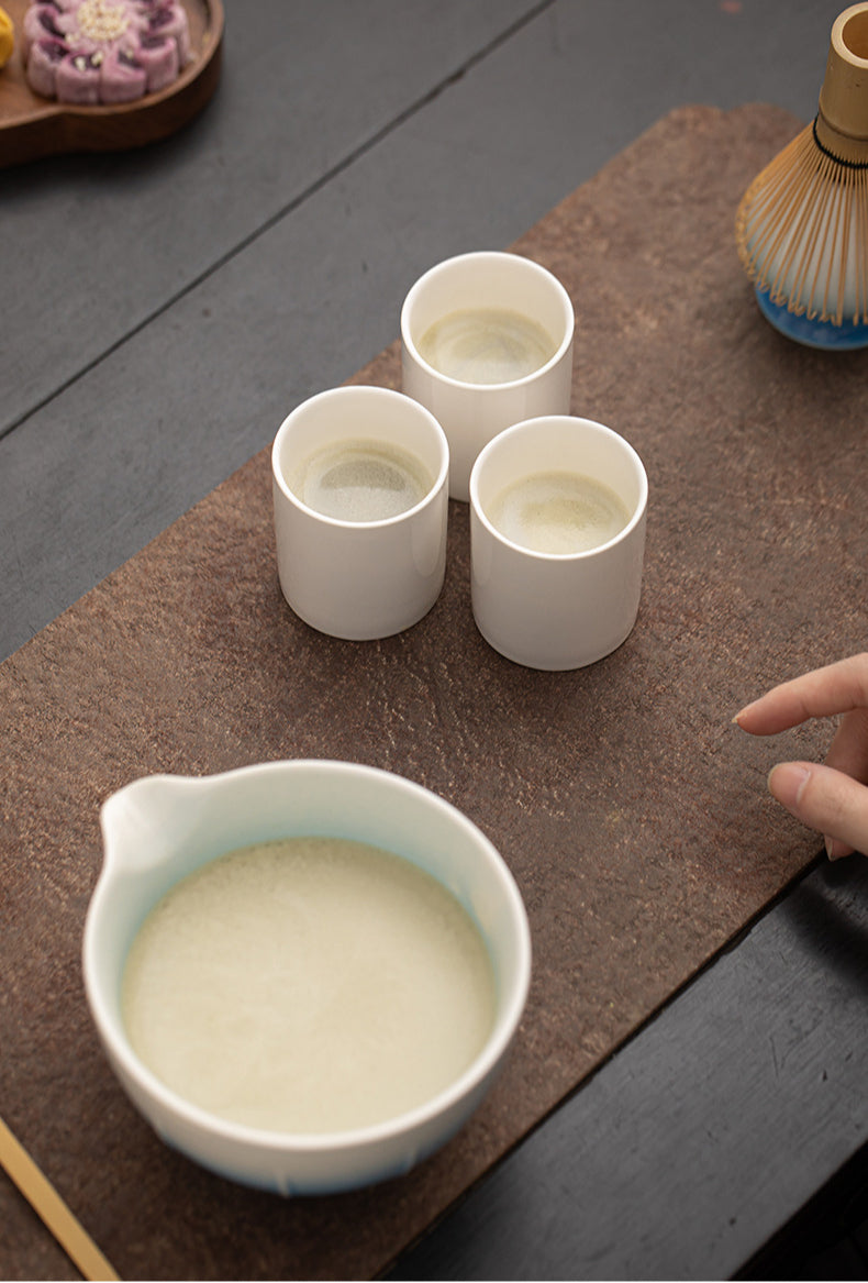 Gohobi White Porcelain Matcha Cup – Large Capacity Master Cup for Gongfu Tea, Home, and Office Use