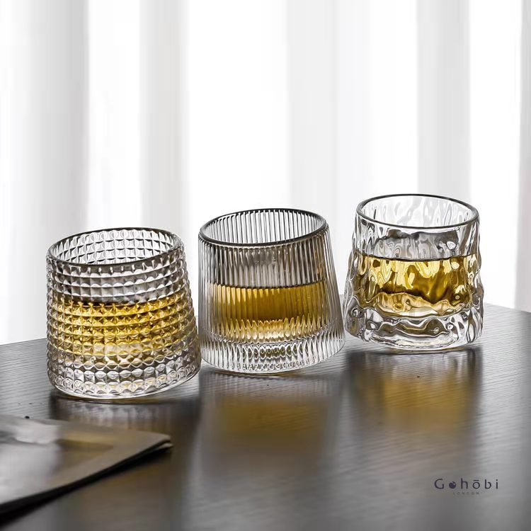 Gobelet rotatif fait main Gohobi – Verre pour bar et maison