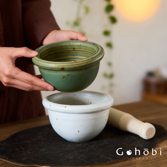 Gohobi Ceramic Garlic Masher Mortar Bowl – Handmade Garlic Crusher and Chili Grinding Bowl