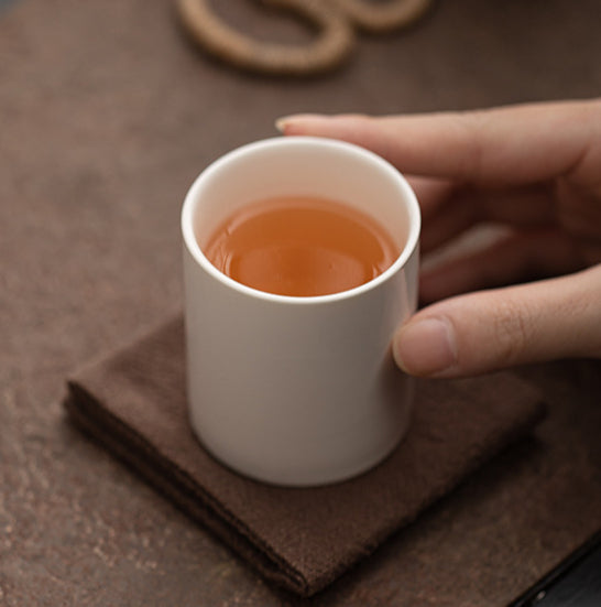 Gohobi White Porcelain Matcha Cup – Large Capacity Master Cup for Gongfu Tea, Home, and Office Use