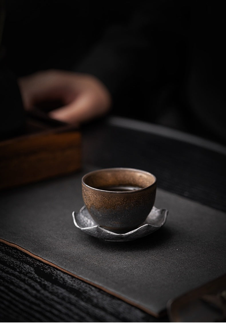 Gohobi Gilded Kung Fu Tea Cup