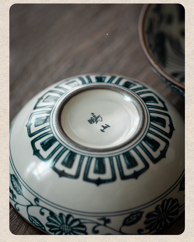 Gohobi Crackled Glaze Banana Leaf Teacup