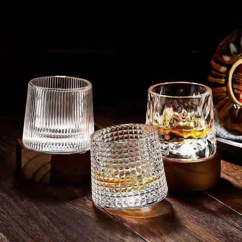 Gobelet rotatif fait main Gohobi – Verre pour bar et maison
