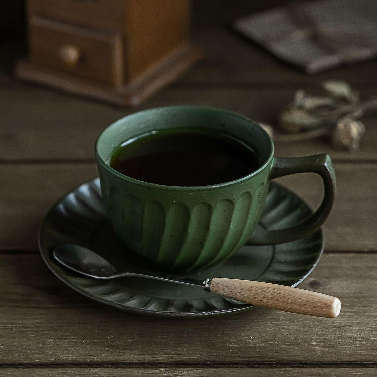 Ensemble tasse à café et soucoupe en grès japonais fait main Gohobi