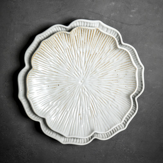 Gohobi Japanese Style Lace Ceramic Plate – Handmade Coarse Pottery Pasta and Tea Plate