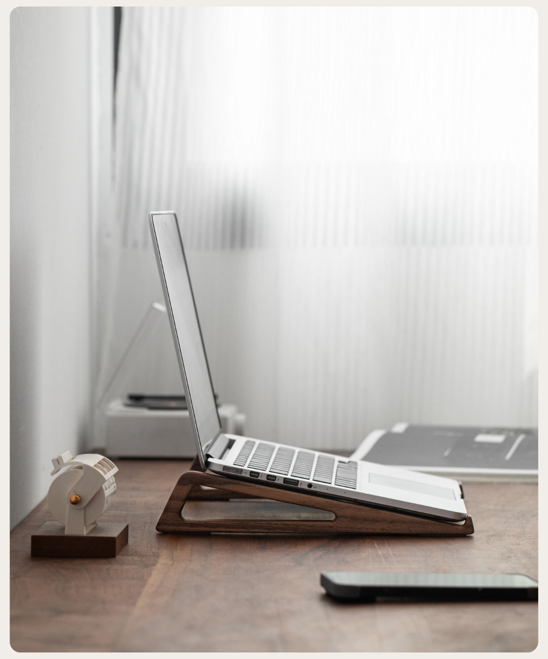 Gohobi Wooden Laptop Stand