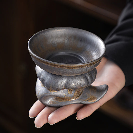 Filtre à thé et pichet en céramique émaillée métallique faits à la main par Gohobi