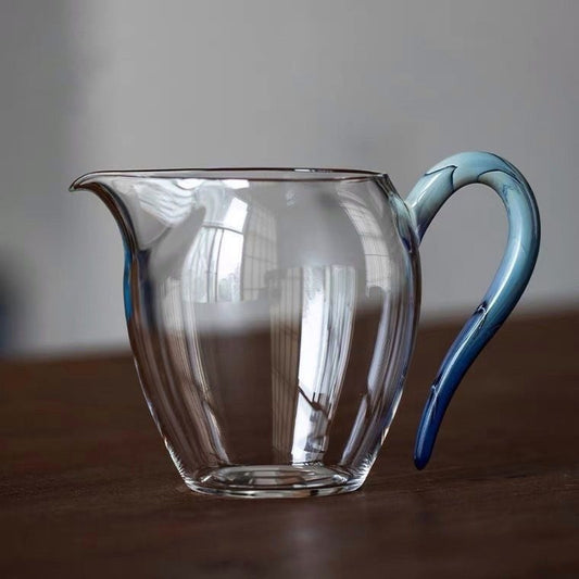 Pichet en verre avec anse bleue fait main Gohobi