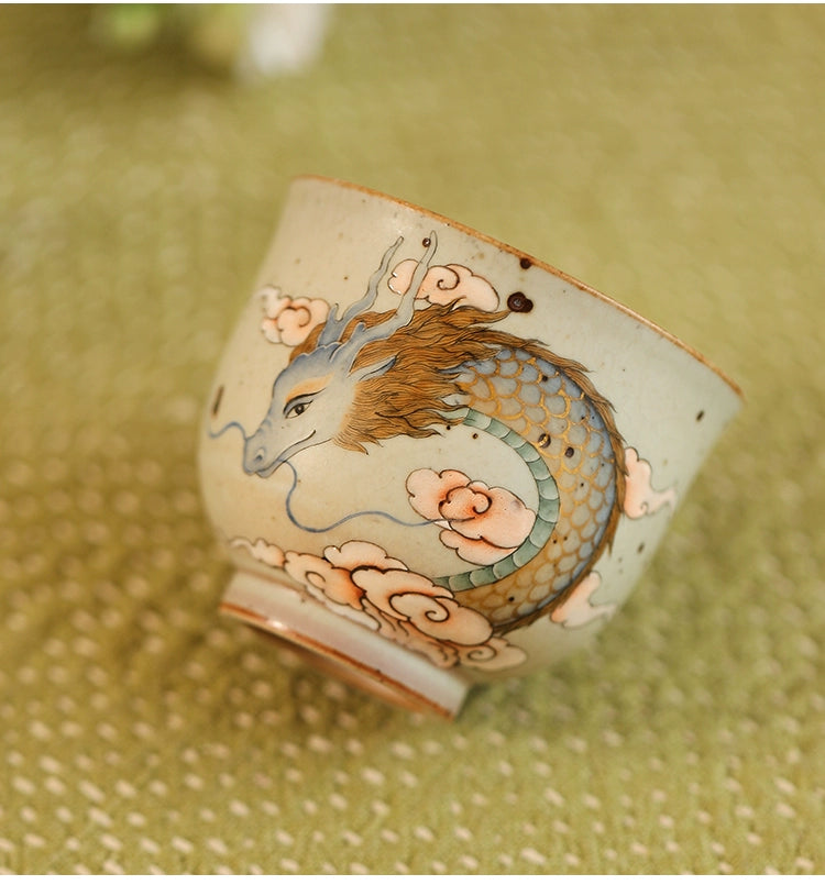 Tasse à thé en céramique peinte à la main Gohobi en forme de dragon bleu