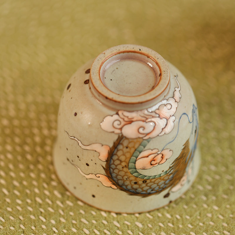 Tasse à thé en céramique peinte à la main Gohobi en forme de dragon bleu