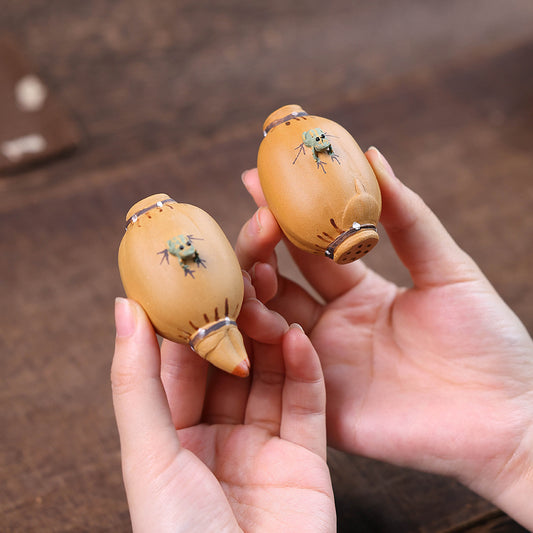 Gohobi Yixing Purple Clay Lotus Frog Tea Pet – Handmade Water-Spraying Lucky Ornament