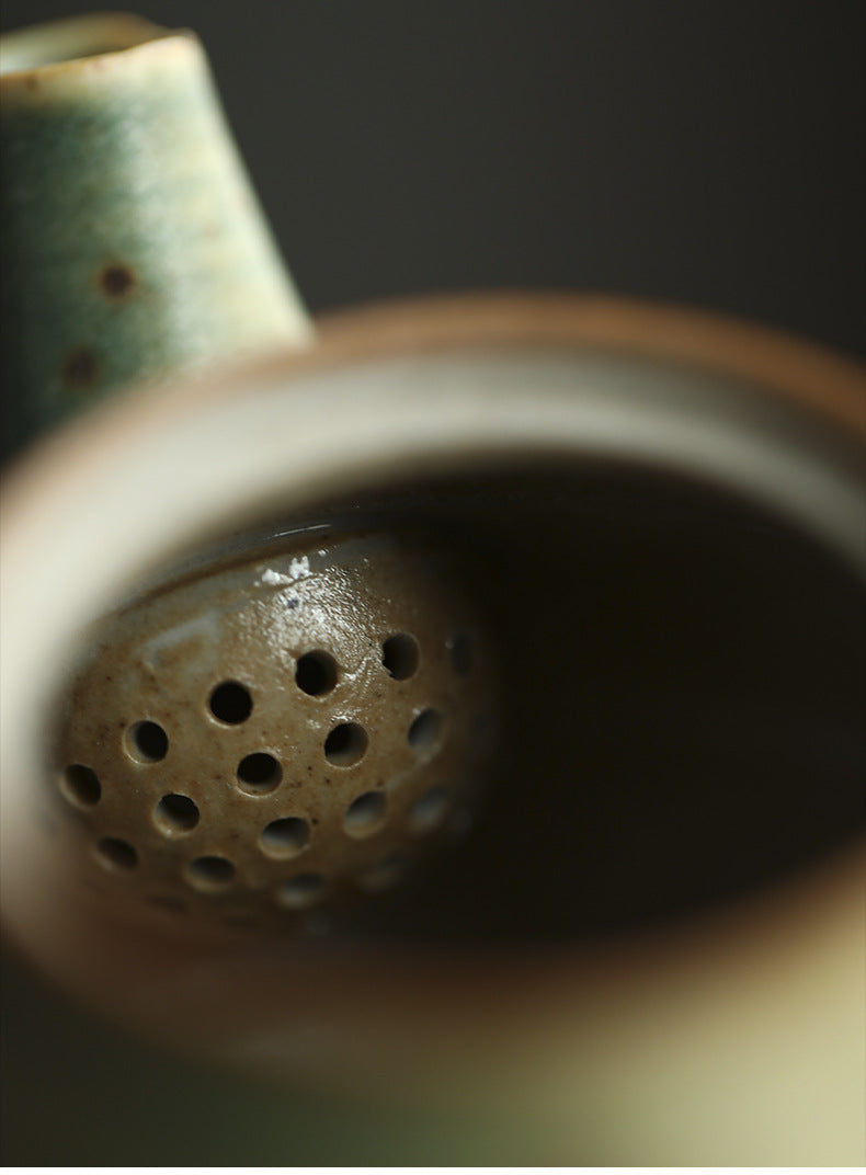 Théière chinoise rétro en céramique de petite taille Gohobi Jingdezhen (160 ml)