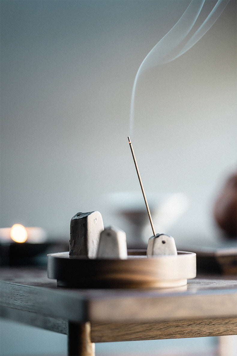 Gohobi Handmade Japanese Style Incense Holder – Zen Ceramic Incense Plug Tray