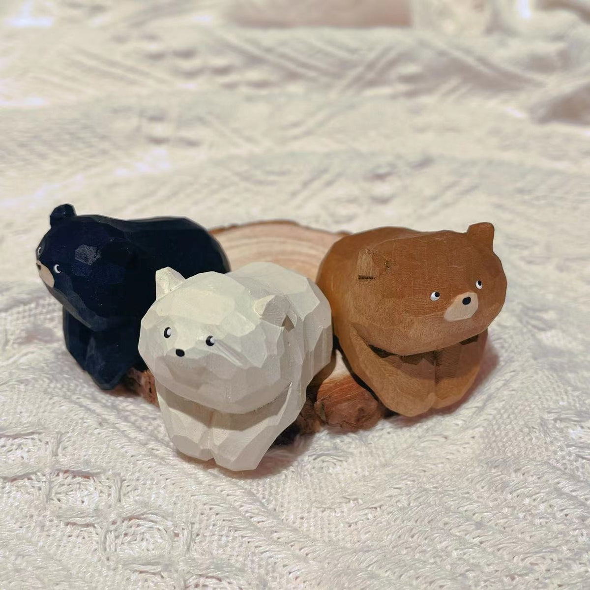 Ours couché en bois fait main de Gohobi