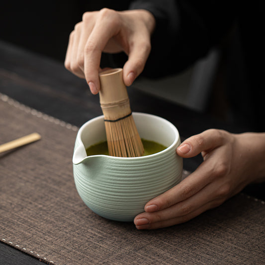 Brushed matcha four-piece ceramic matcha bowl, Baibenli tea, matcha spoon, tea dispenser, tea set, gift set