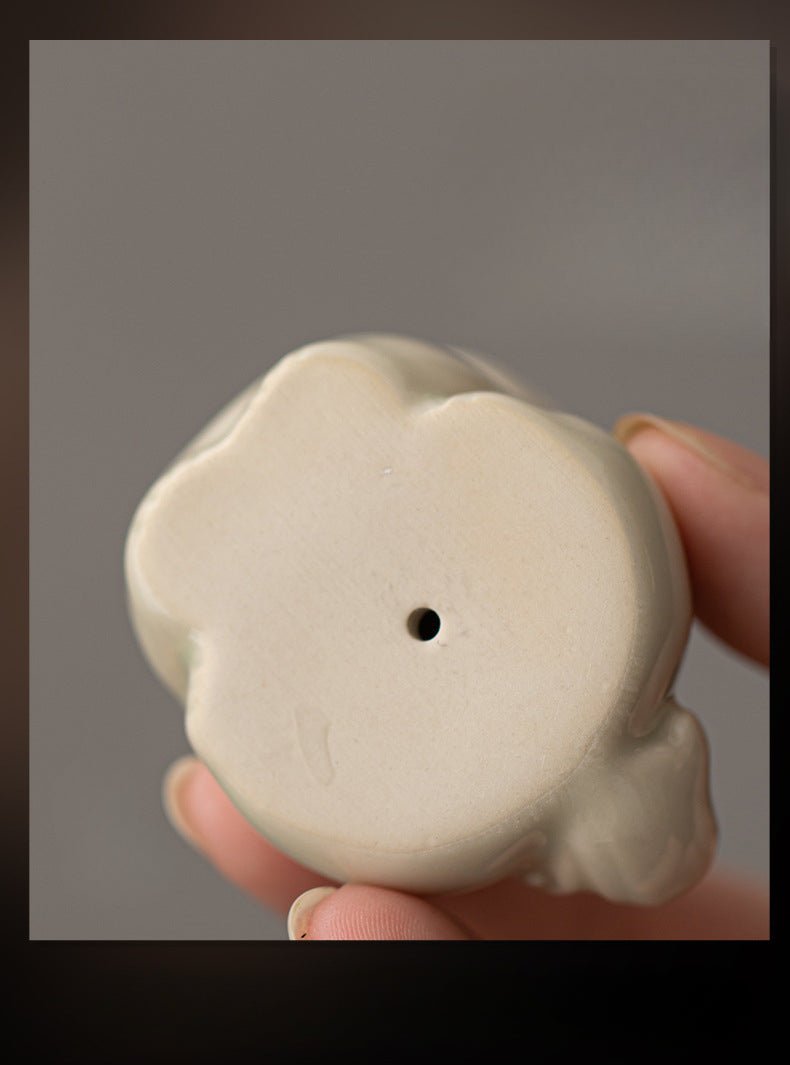 Gohobi Mini Ceramic Lion Tea Pet