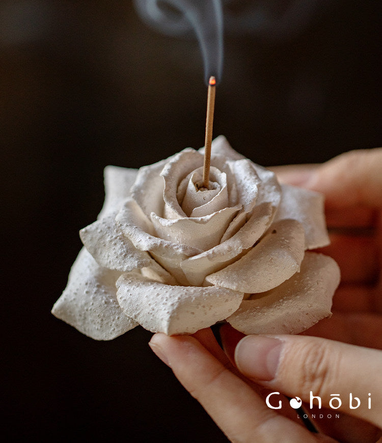 Gohobi Handmade Floral Incense Holder 002 - Black Peony and White Rose