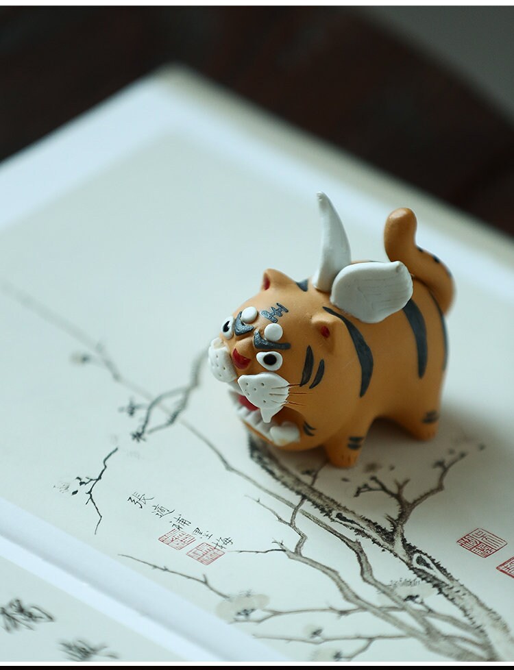 Gohobi Handmade tiger ornaments Tea pets ceramic YiXing clay Chinese Gongfu tea Kung fu tea Japanese Chado unique ornaments