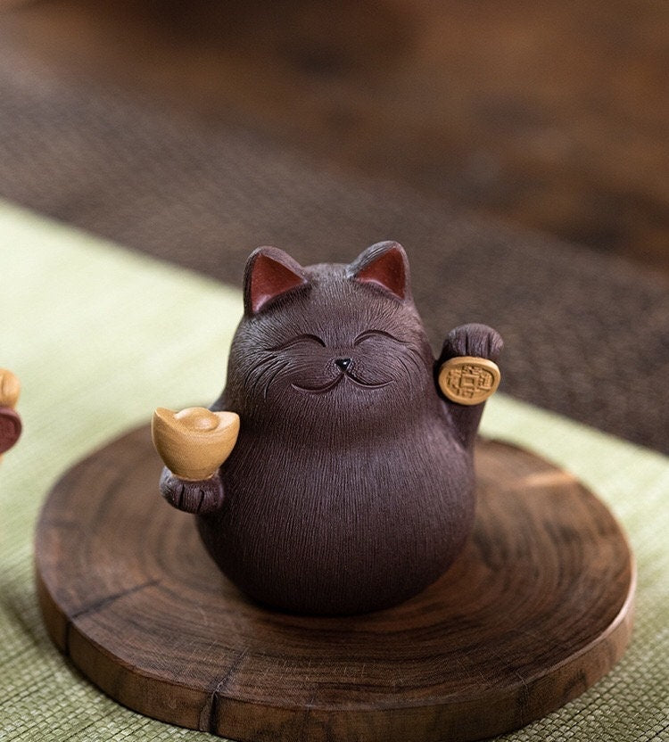 Gohobi Handmade cat ornaments Tea pets ceramic YiXing clay Chinese Gongfu tea Kung fu tea Japanese Chado unique ornaments