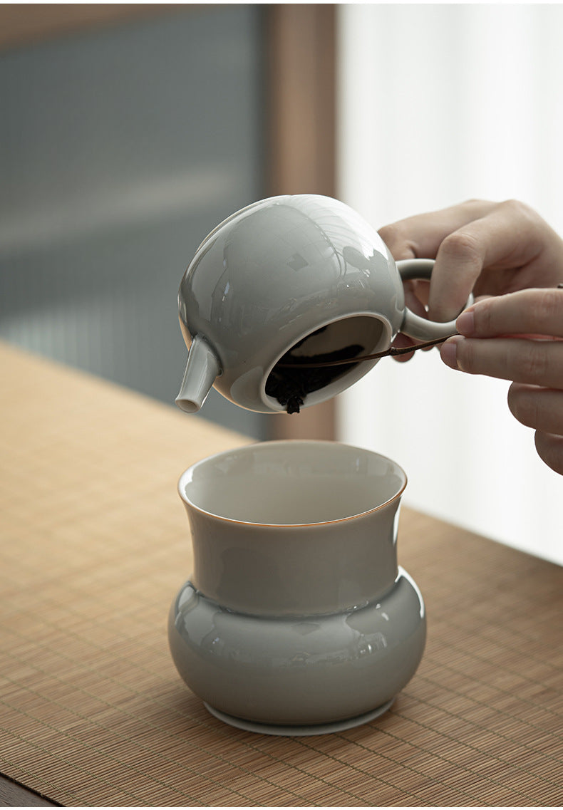 Gohobi Ice Grey Glaze Water Pot