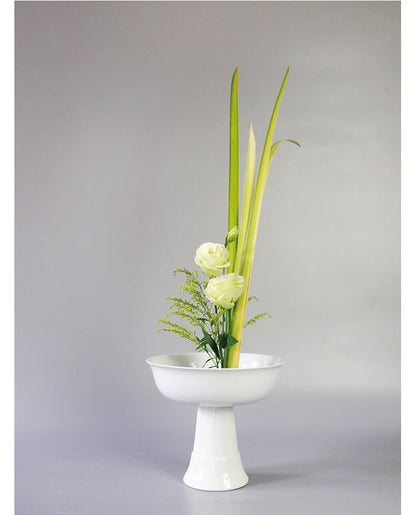 Gohobi High-Foot Ikebana Ceramic Vase – Handmade Zen Flower Arrangement Vessel