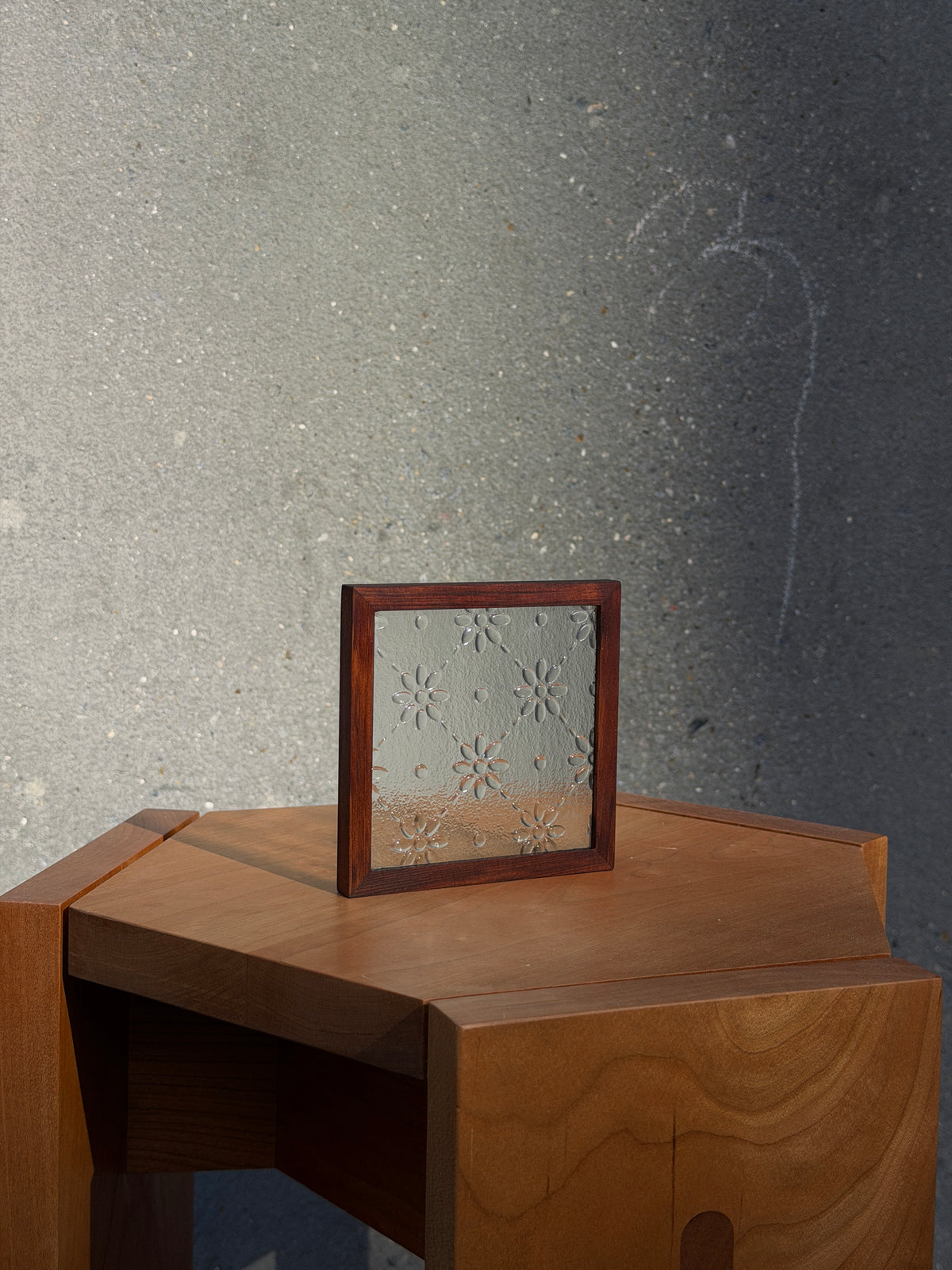 Gohobi Taiwanese Patterned Glass Coaster & Storage Box