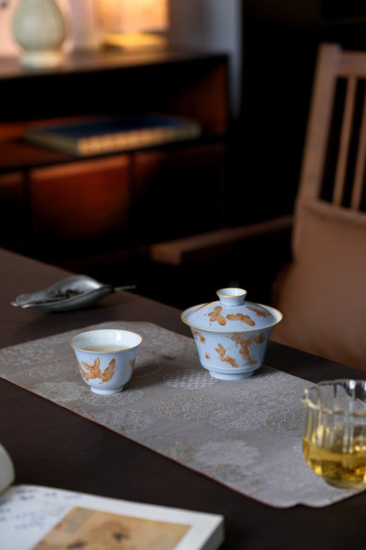 [清本源 x Gohobi Gallery] Thin-Body Blue Glazed Gaiwan with Alun-Red Butterfly Painting – Ice-Plum Inner Window Design (130ml)