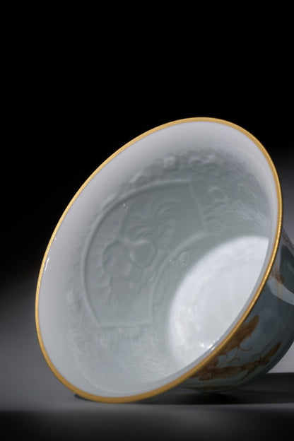 [清本源 x Gohobi Gallery] Thin-Body Blue Glazed Gaiwan with Alun-Red Butterfly Painting – Ice-Plum Inner Window Design (130ml)