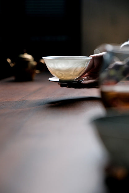 [清本源 x Gohobi Gallery] Thin-Body Sweet White Douli Cup with Inner-Imprinted Starry Sky Design (110ml)