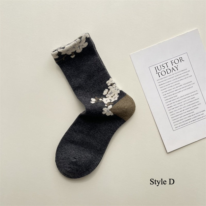 Gohobi Vintage Floral Wool Mid-Calf Socks