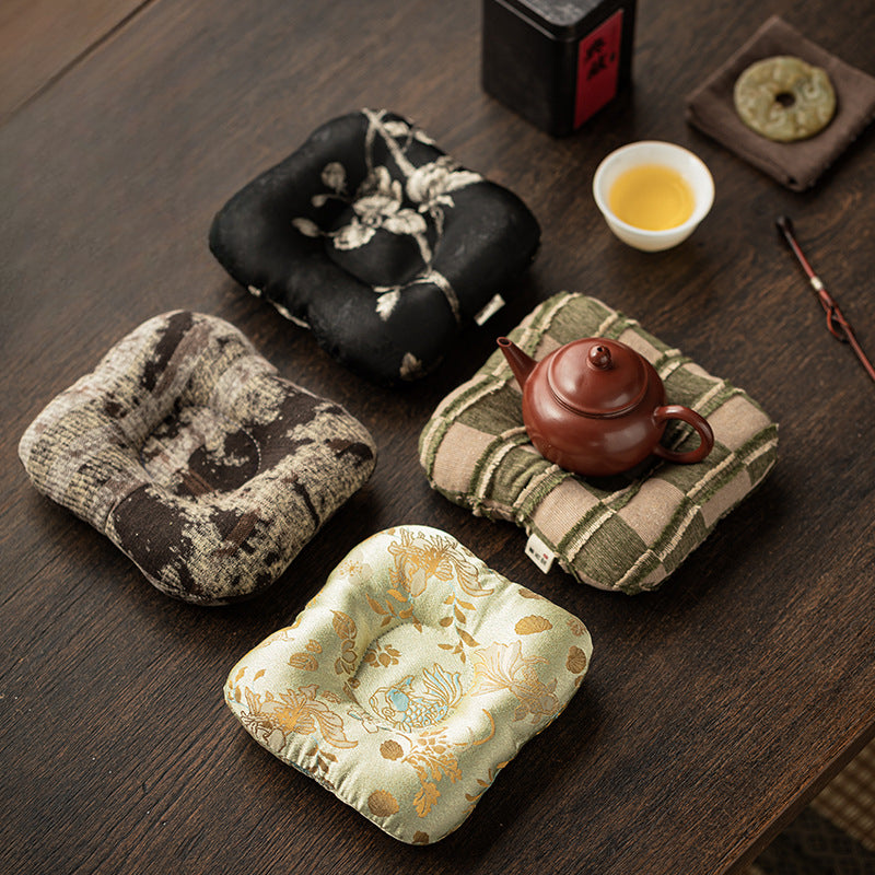 Gohobi Chinese Fabric Pot Coaster