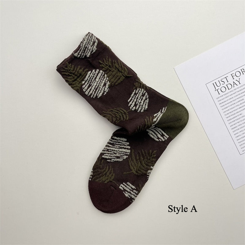 Gohobi Japanese Embossed Floral Mid-Calf Socks
