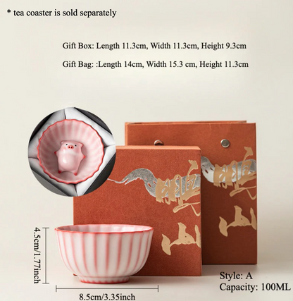 Gohobi Lying Pig Teacup (Tea coaster is sold separately)