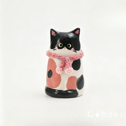 Gohobi Cute Cat Ceramic Vase – Handmade Jingdezhen Ikebana Flower Vase