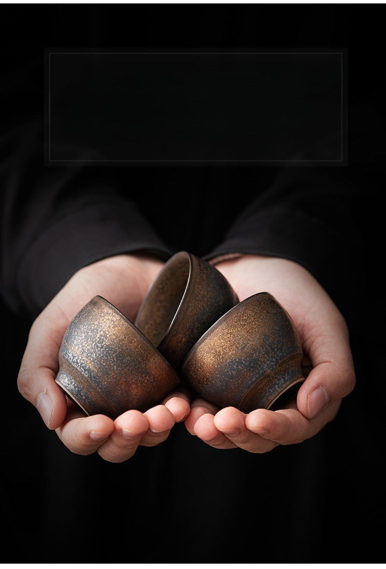 Gohobi Gilded Kung Fu Tea Cup