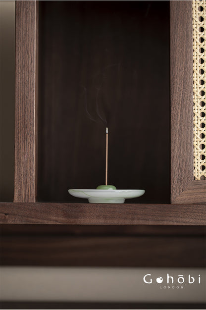 Gohobi Spring Shadow Glazed Incense Holder – Ceramic Ash Catching Incense Tray