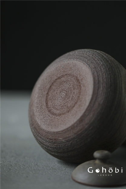 Gohobi Nanbanyaki Style Fireplace-Boiled Teapot – Handmade Wabi-Sabi Dual-Purpose Kettle (900ml)