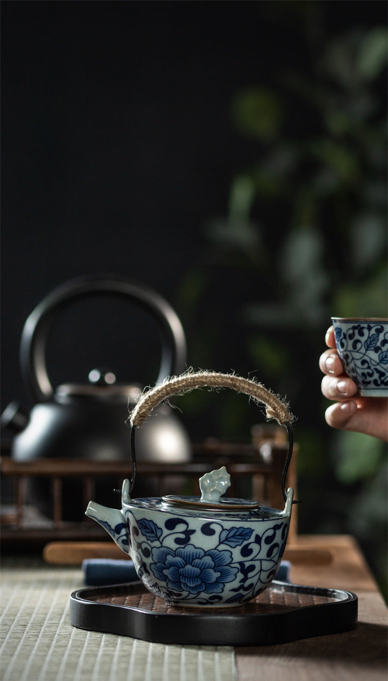 Gohobi Blue and White Porcelain Hemp Rope Handle Teapot