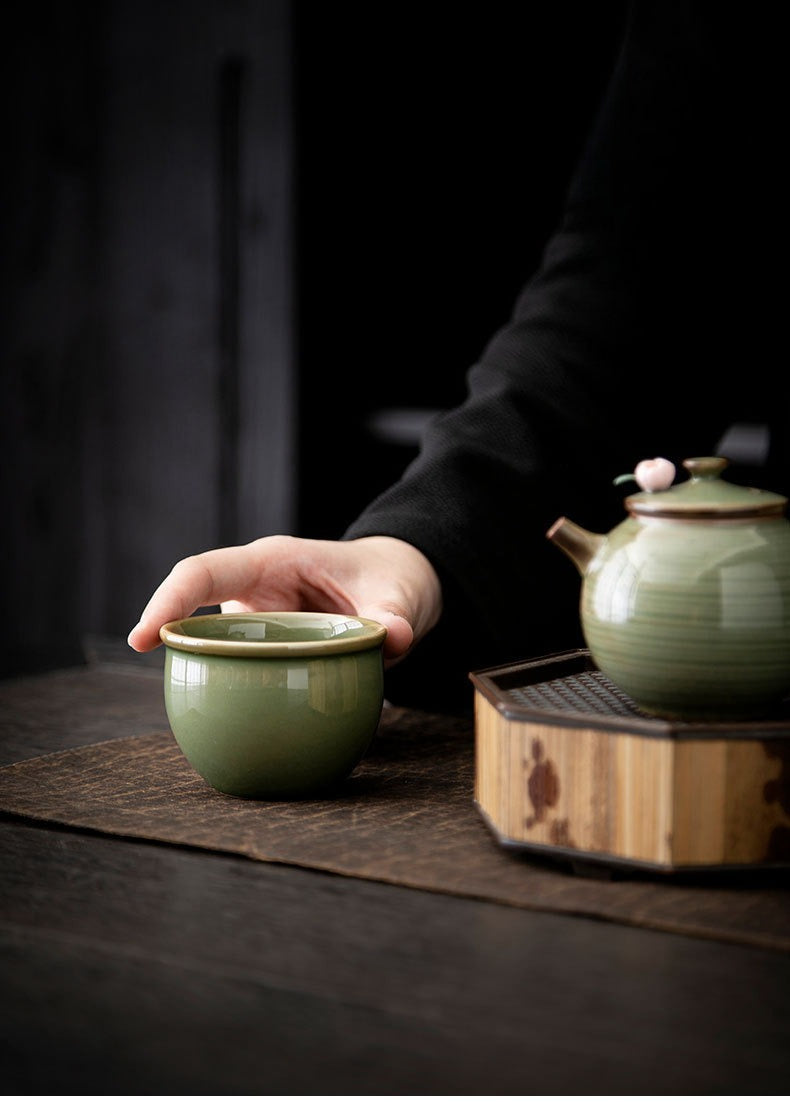 Gohobi Vintage Celadon Master Tea Cup