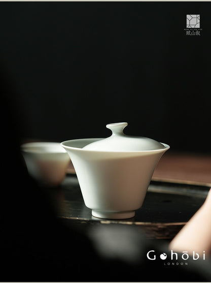 [賦山敘 x Gohobi] Gohobi Pure White Porcelain Gaiwan – Horseshoe Shape Thin Porcelain Gongfu Tea Bowl