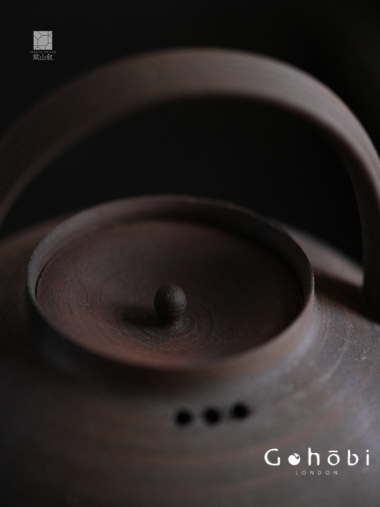 [賦山敘 x Gohobi] Gohobi Old Rock Clay Teapot with Lifting Beam – Chaoshan Gongfu Tea Kettle for Open Flame