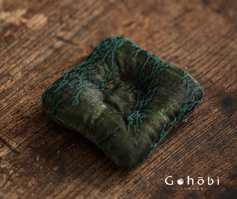 Gohobi Fragrant Cloud Silk Tea Coaster – Handmade Fabric Tea Mat for Gongfu Tea Set