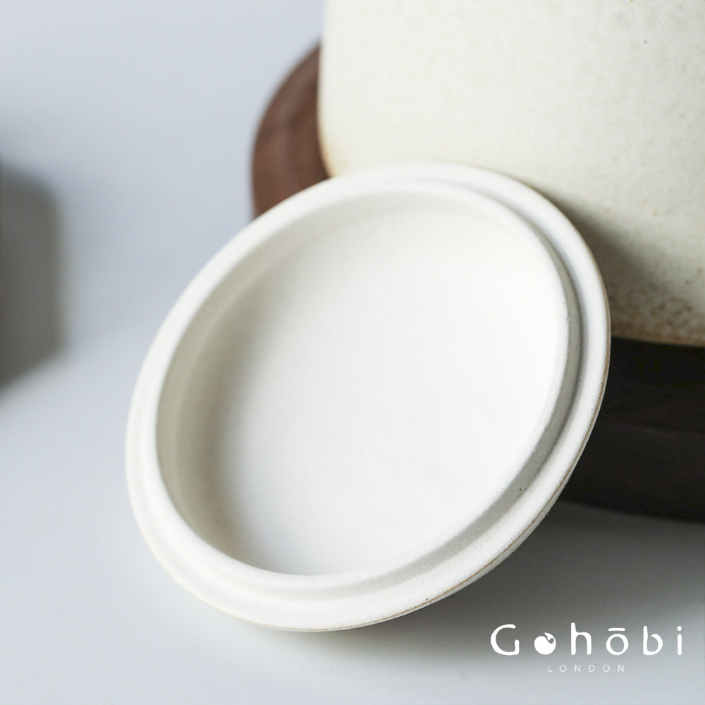 Gohobi Firewood Shino Beam Pot – Handmade 1L Ceramic Teapot