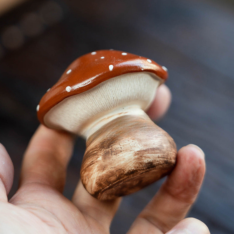 Gohobi Handmade Ceramic YiXing Clay Mushroom Ornament Tea pet