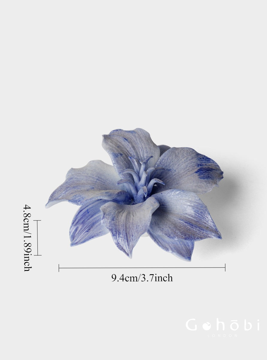 Gohobi Handmade Floral Incense Holder 003 - Blue and White Lilly