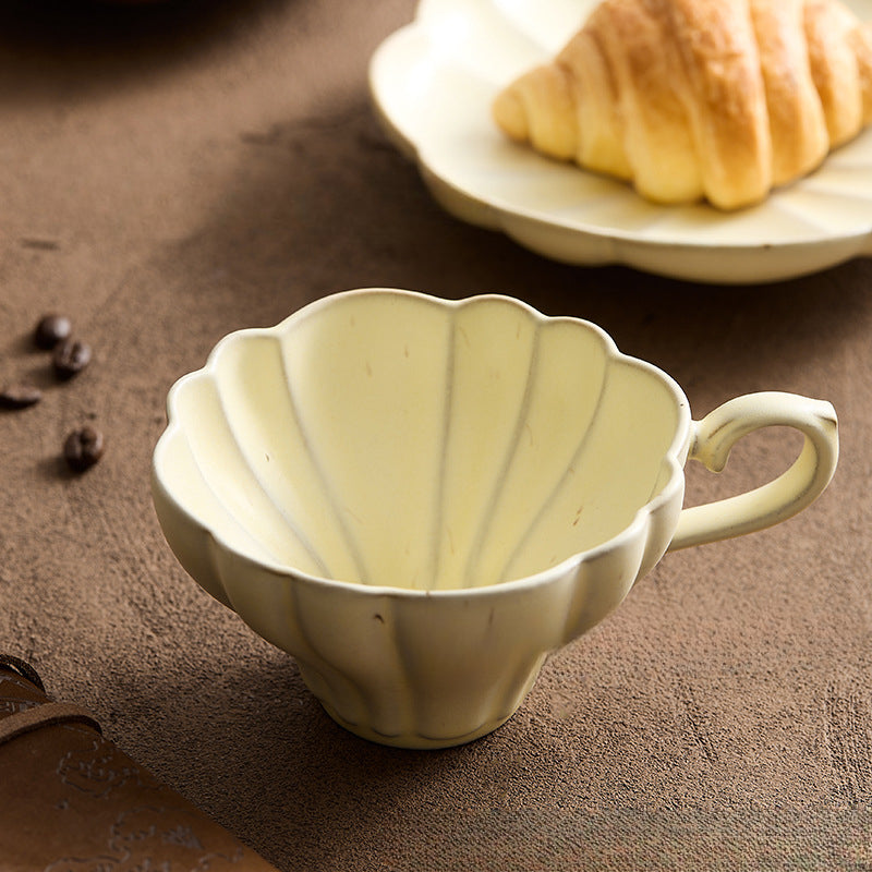 Gohobi Handmade Stoneware Floral Shaped Coffee Mug and Saucer Set