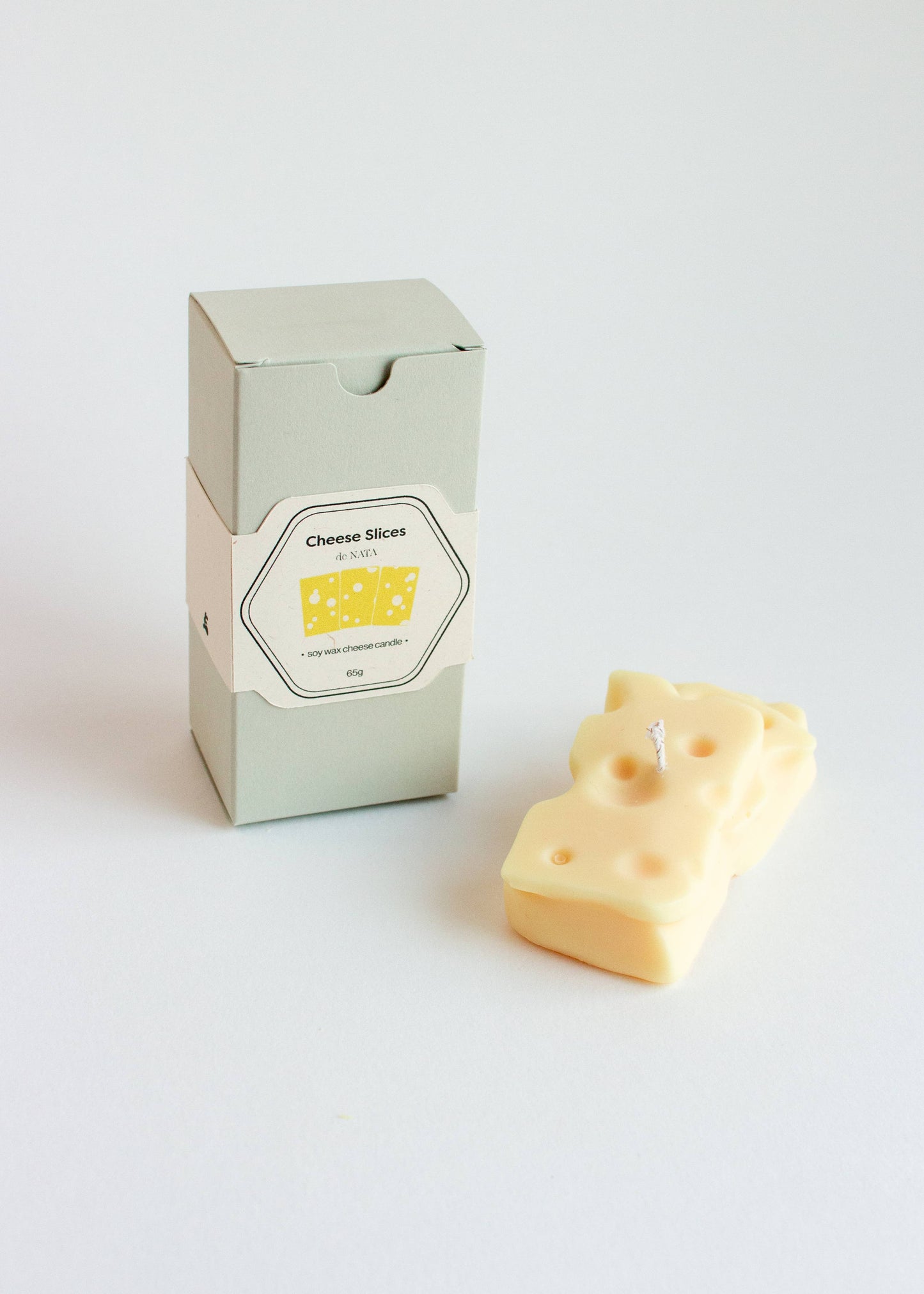 Nata Concept Store Cheese Slices Candle [Made in the UK]