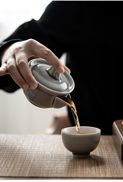 Gohobi Ice Gray Glaze Hand Teapot