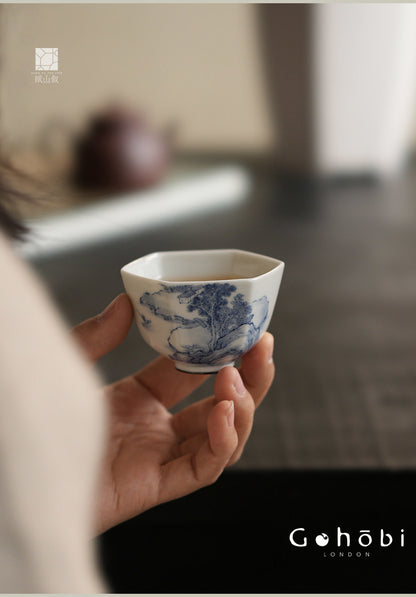 [賦山敘 x Gohobi] Gohobi Jingdezhen Hand-Painted Blue and White Landscape Teacup – Hexagonal Silver Foot Gongfu Tea Cup